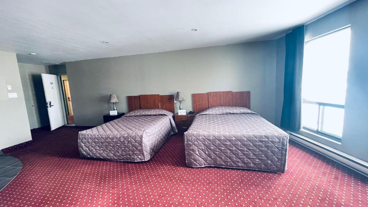 Motel Falcon Броссар Экстерьер фото